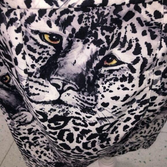 Tiger Print Unisex Romper With Elastic Waist - Picture 16 of 16